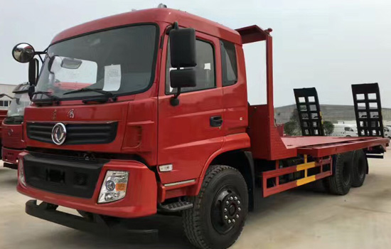 【國五】東風(fēng)后八輪挖機平板車