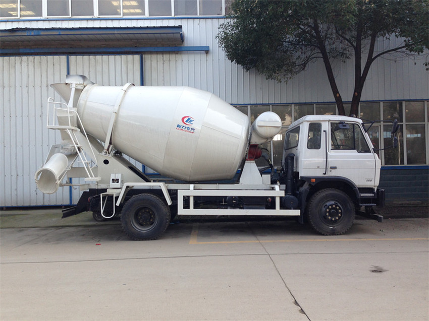 東風6/7方攪拌車 東風6/7方攪拌車