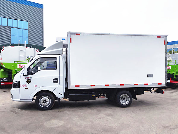 東風(fēng)途逸柴油冷藏車 東風(fēng)途逸柴油冷藏車