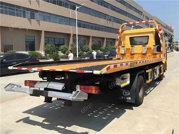 解放J6一拖二平板清障車 解放J6一拖二平板清障車