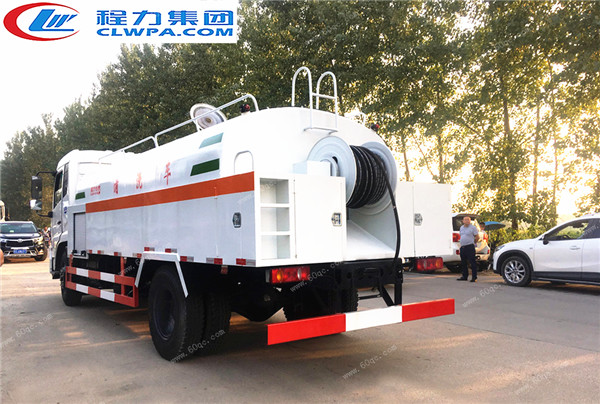 東風(fēng)天錦高壓清洗車