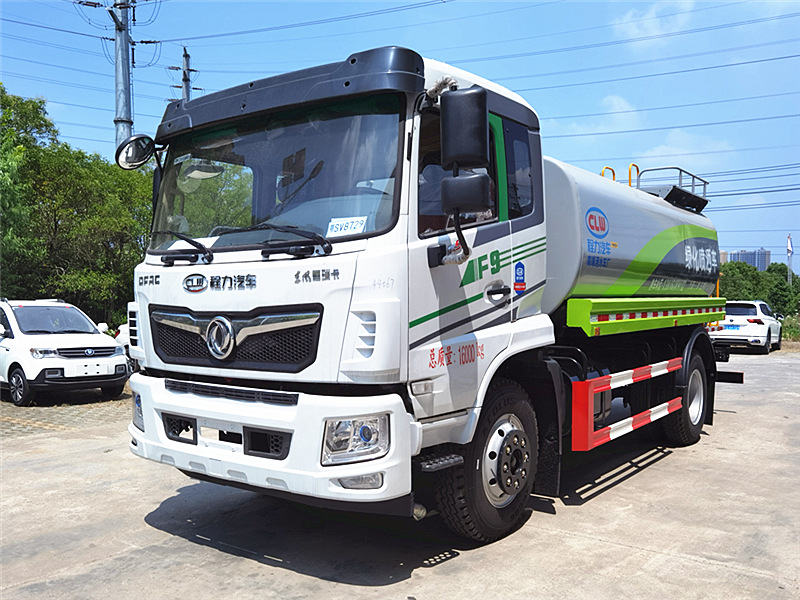 東風福瑞卡F9霧炮車